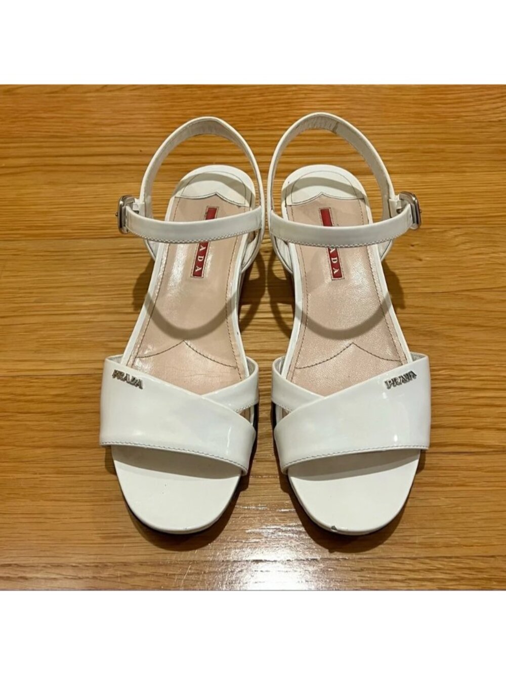 💯 Authentic PRADA White Patent Crisscross Vernice Linea Rossa Wedge Sandals - Picture 4 of 12
